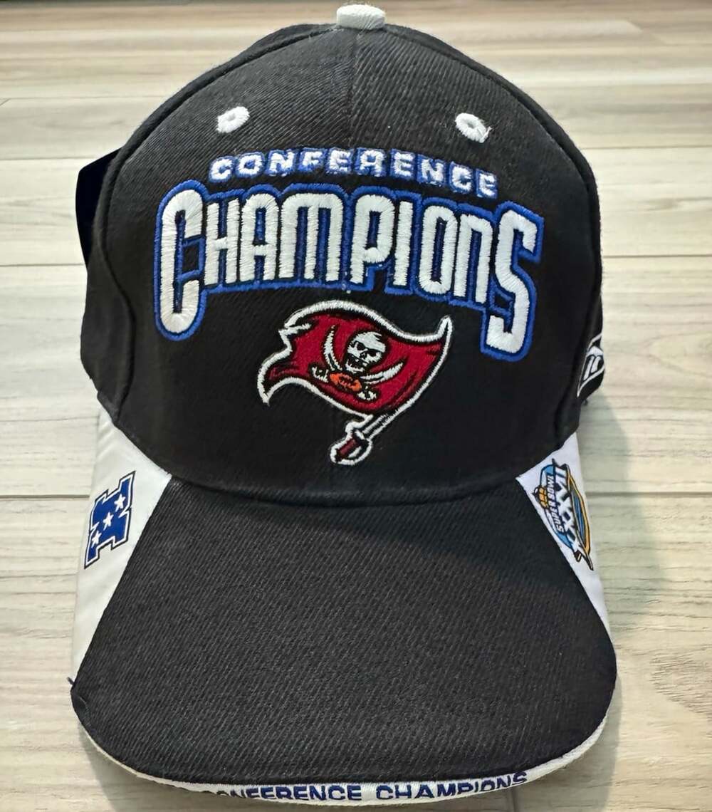 Vintage 2003 Reebok Tampa Bay Buccaneers NFC Conference Champions Hat NWT